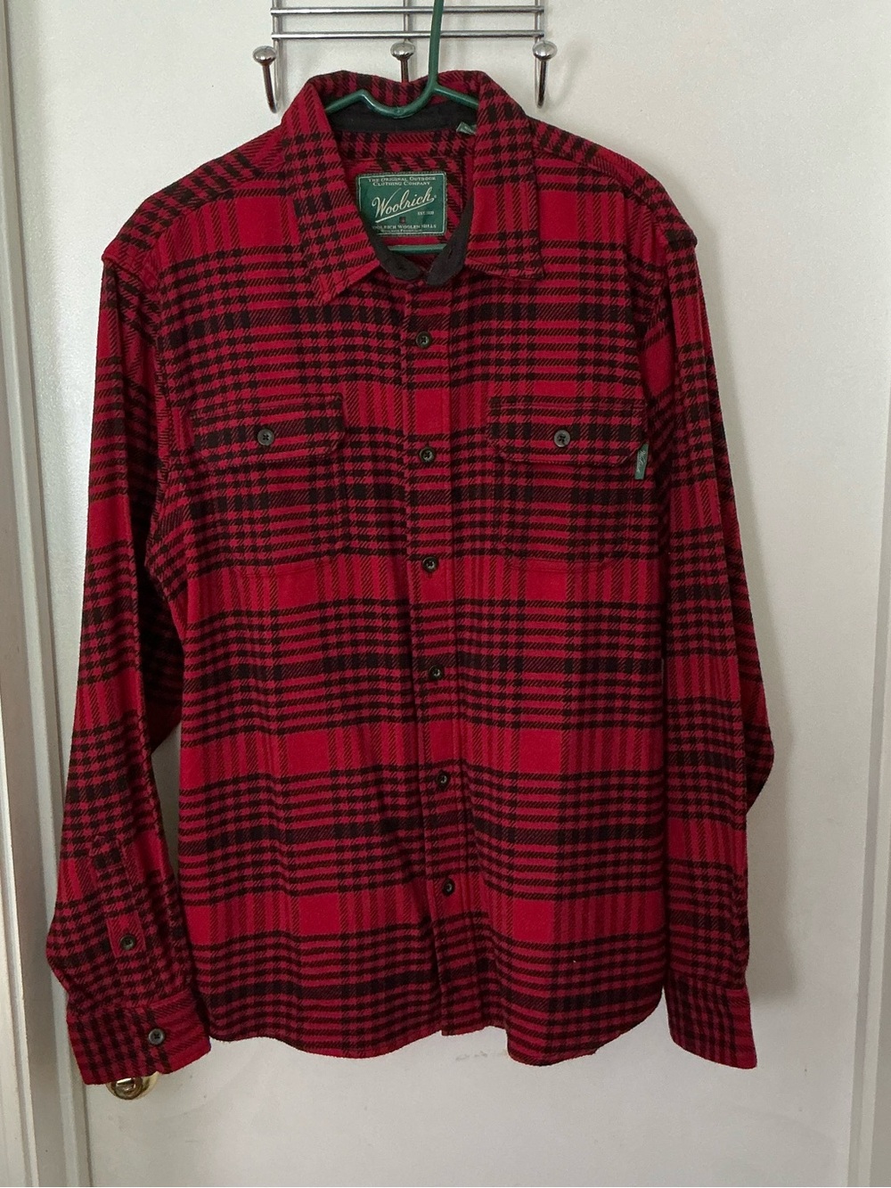 Woolrich Shirt L Red Black Plaid Cotton Flannel Shacket Chest, Side Pockets